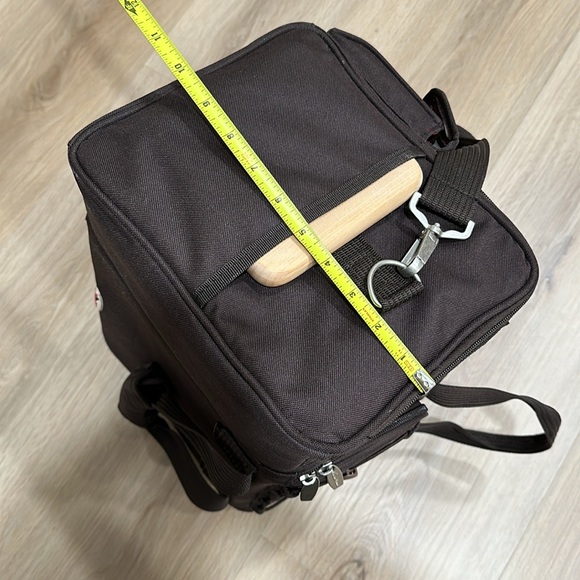 🧺 Picnic Time Striped Malibu Insulated Picnic Basket. Practically new! - Picture 13 of 13